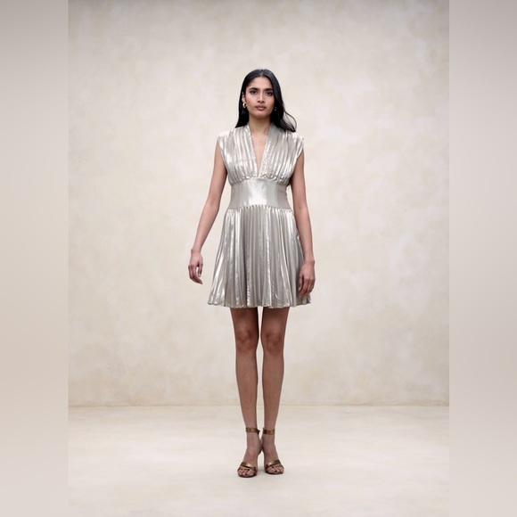 Banana Republic Cici Mini Dress - Picture 3 of 15